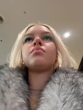 AshleyMur online show from January 15, 5:00 am