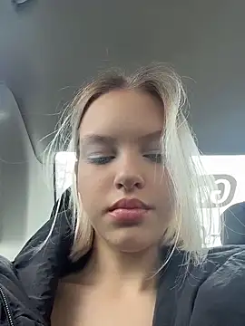 AshleyMur online show from May 30, 6:31 am