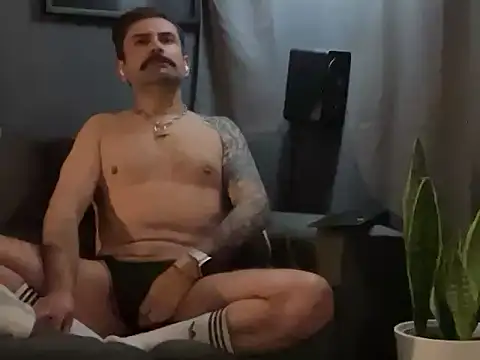 LukasMackenna online show from June 27, 5:35 am