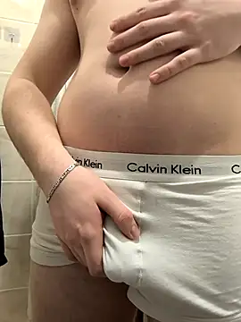 Slut18y online show from January 6, 12:03 am