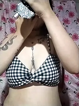 hotbabe69xx online show from February 14, 5:57 pm