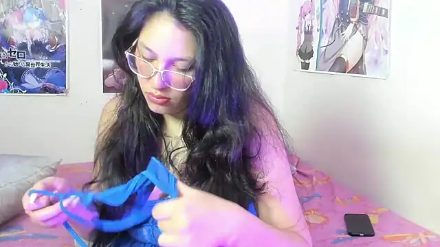 Snapshot of abril_onnel chatting on November 3, 7:17 pm abril onnel online show from November 3, 7:17 pm