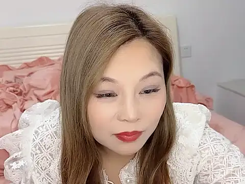 xiaoxun125 online show from January 9, 12:45 pm