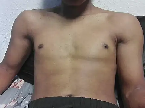 Saadmyy4444 online show from May 18, 7:13 am
