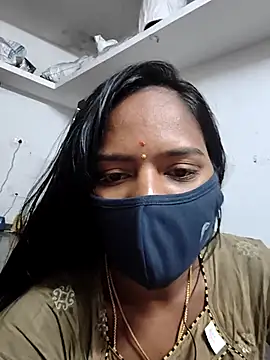 Tamil Hot Divya online show from January 8, 6:47 pm