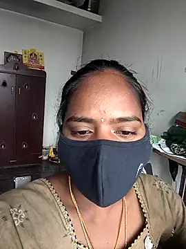 Tamil Hot Divya online show from February 2, 5:06 am