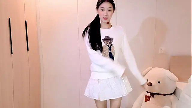 iiiiiiiiiu online show from January 12, 3:19 pm