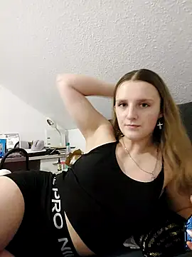 HotAlice69 online show from February 25, 9:58 pm