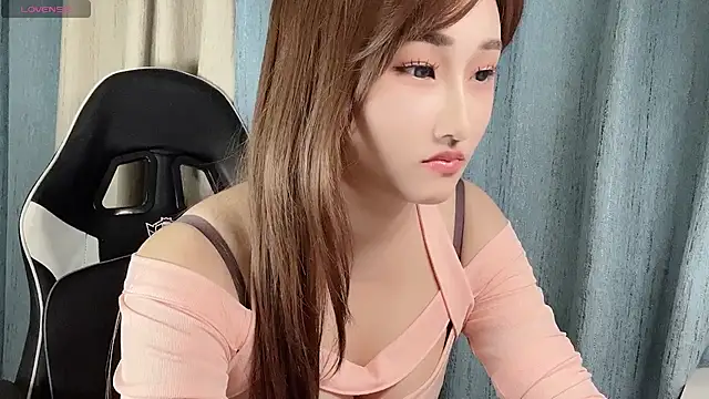 LuLu-lll online show from January 10, 5:19 pm