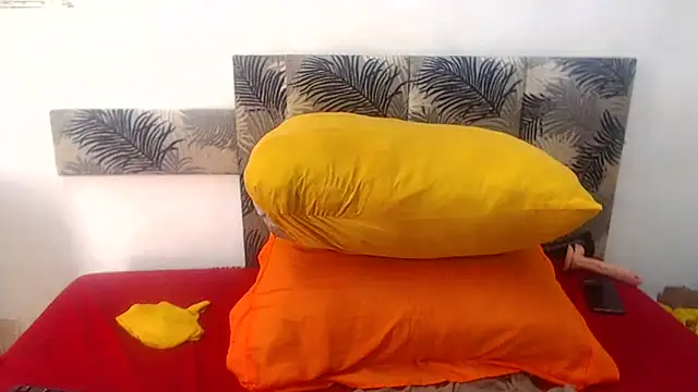 SEXY MATURExx online show from March 28, 8:37 am