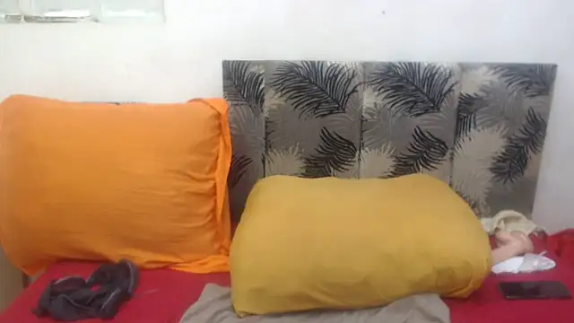 SEXY MATURExx online show from March 29, 8:49 am