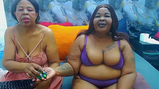 SEXY MATURExx online show from May 23, 11:53 am
