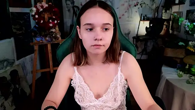 MelissaTravel online show from February 8, 4:05 pm