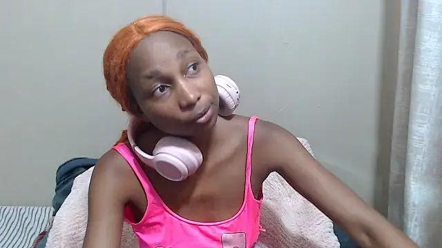 ExtraDoll online show from March 15, 8:32 am