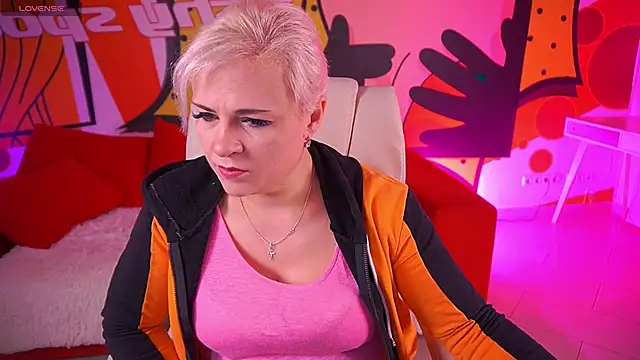 CrystalVibe online show from March 30, 5:42 am