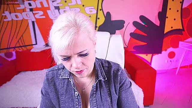 CrystalVibe online show from March 25, 6:24 am