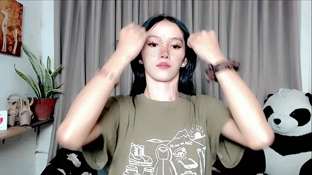 SweetcockAsian online show from March 18, 4:59 am