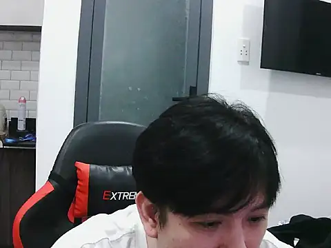 Snapshot of Jaykubu chatting on January 6, 4:11 pm Jaykubu online show from January 6, 4:11 pm