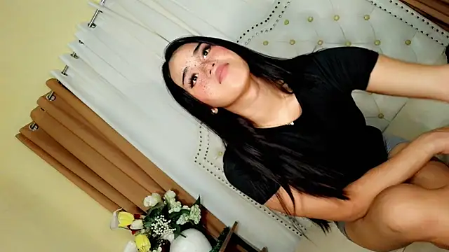 itsmadisonfucker online show from March 22, 4:41 pm