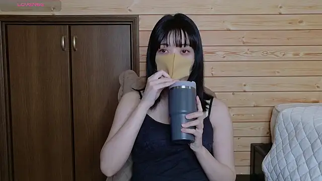 minami room online show from June 17, 6:57 am