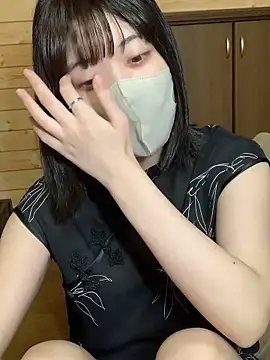 minami room online show from March 19, 12:05 pm