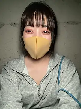 Snapshot of minami_room chatting on June 30, 1:00 pm minami room online show from June 30, 1:00 pm