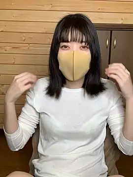 minami room online show from May 15, 1:31 pm