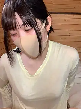 minami room online show from March 29, 6:15 am