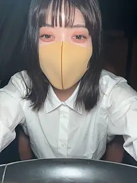 minami room online show from May 25, 11:09 am
