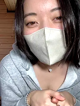 minami room online show from January 12, 4:08 am