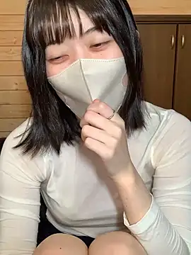 minami room online show from March 21, 8:04 am