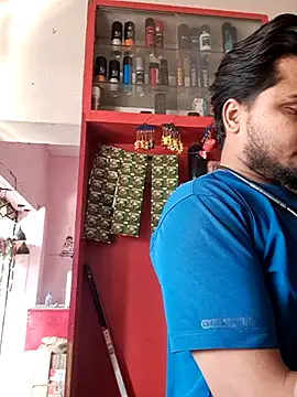 RaiStarrrr0-9 online show from January 14, 2:37 am