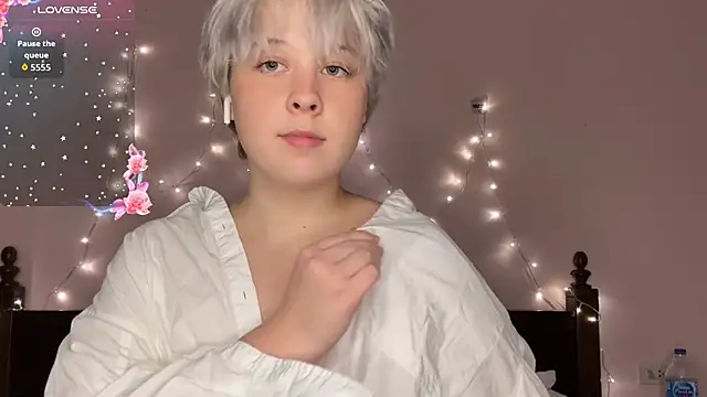 EvaSuunny online show from January 15, 4:21 pm