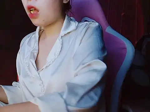 -Tamy- online show from March 19, 6:30 pm