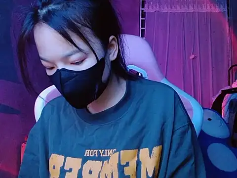 -Tamy- online show from March 20, 2:40 pm