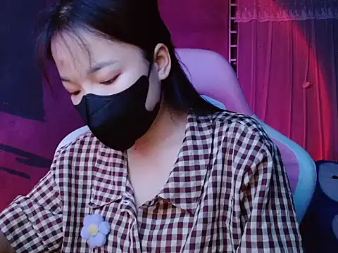 -Tamy- online show from March 22, 1:23 pm