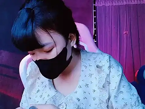 Snapshot of -Tamy- chatting on March 1, 2:39 pm -Tamy- online show from March 1, 2:39 pm