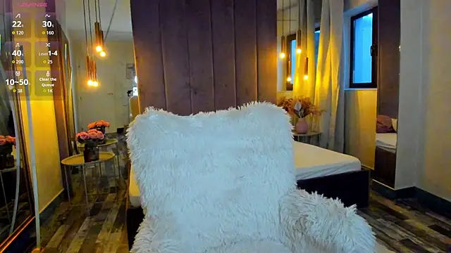 ElyaRose  online show from January 14, 5:55 am