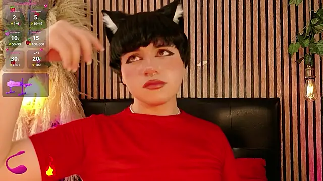 Hiddenhotcake online show from April 9, 7:31 pm