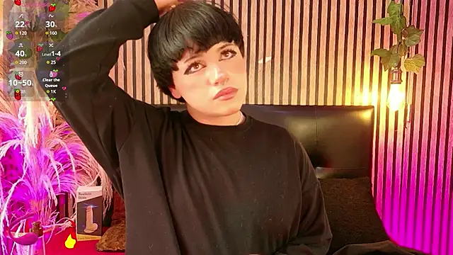 Hiddenhotcake online show from April 15, 7:18 pm