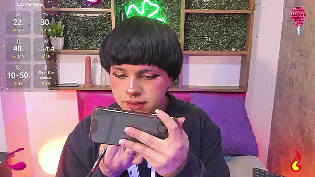 Hiddenhotcake online show from January 6, 7:29 pm