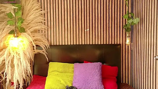 Hiddenhotcake online show from March 31, 7:27 pm