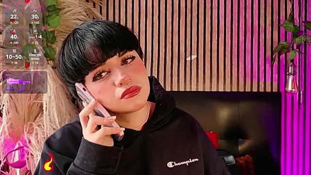 Hiddenhotcake online show from April 17, 6:44 pm