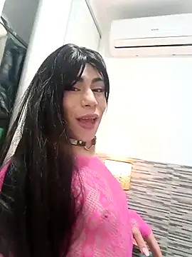 KATA LINNA online show from February 11, 1:49 am