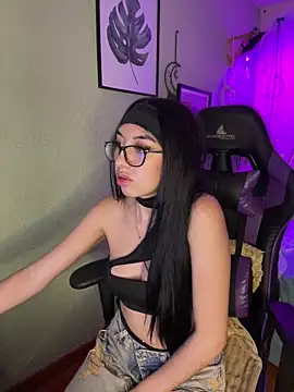 Snapshot of Natsrose chatting on February 10, 3:38 am Natsrose online show from February 10, 3:38 am