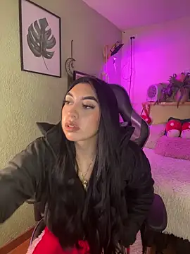 Snapshot of Natsrose chatting on February 13, 1:00 pm Natsrose online show from February 13, 1:00 pm