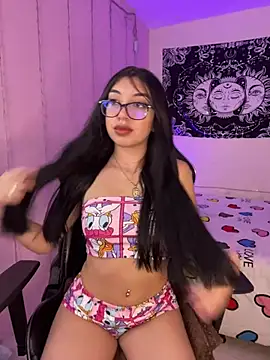 Snapshot of Natsrose chatting on February 23, 12:39 pm Natsrose online show from February 23, 12:39 pm