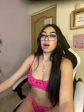 Snapshot of Natsrose chatting on February 16, 3:10 pm Natsrose online show from February 16, 3:10 pm