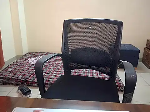 Snapshot of Secret_Sarikaa chatting on February 19, 8:33 am Secret Sarikaa online show from February 19, 8:33 am