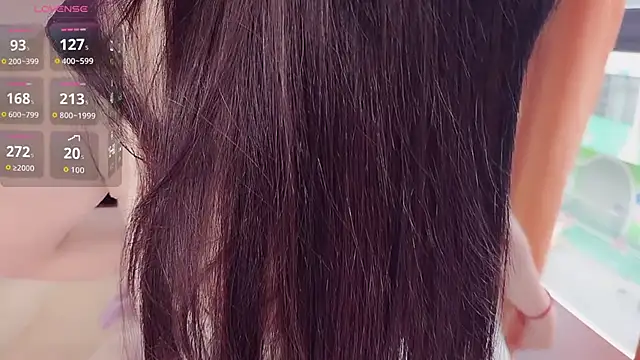 NolanMia online show from April 12, 12:25 am